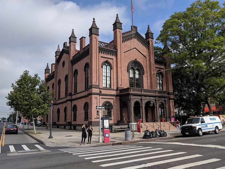 Flushing Town Hall’s Global Mashups return this holiday season