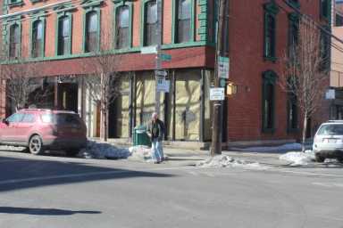 Gantry-LIC-2-e1426253517240