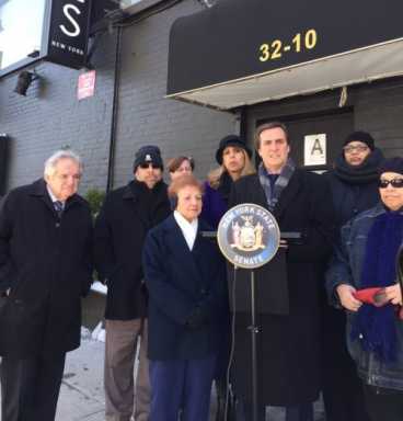 Gianaris-photo-e1489691448454