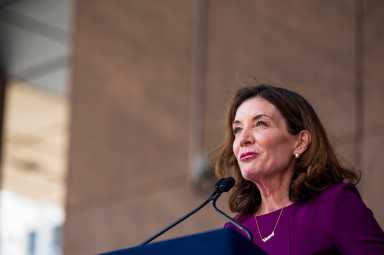 Hochul&Benjamin-1