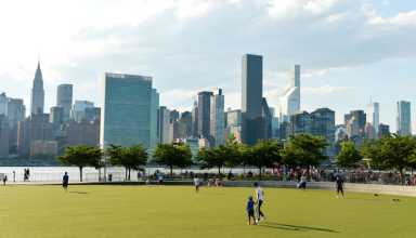 Hunters-Point-South-Park-Parks-Dept-e1593442744861