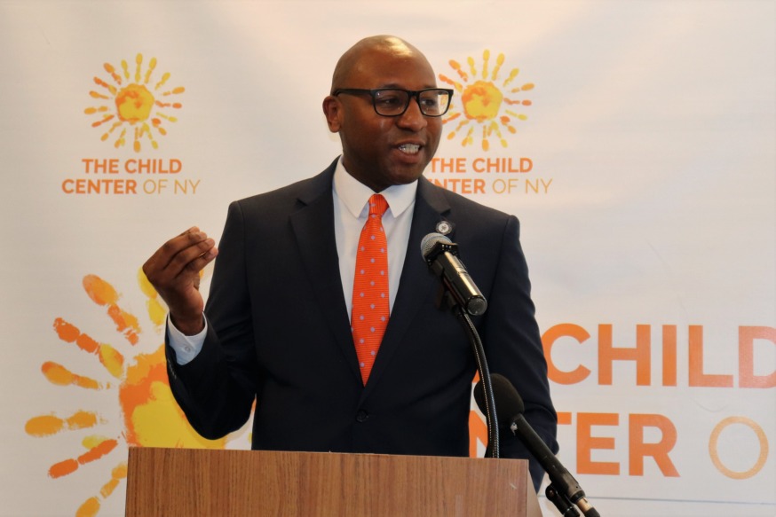 Queens Borough President Donovan Richards speaking at the Cohen Family Wellness Center (Photo by Michael Dorgan)