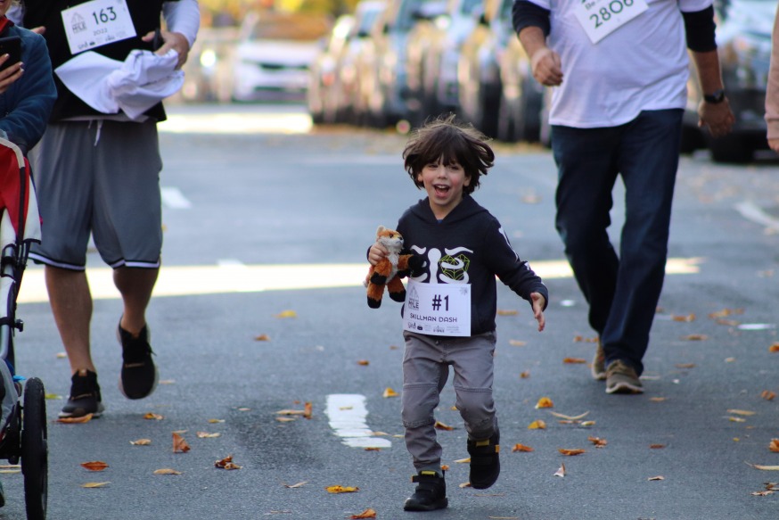 Sunnyside Mile 2022 (Photo: Michael Dorgan, Queens Post)