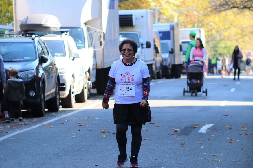 Sunnyside Mile 2022 (Photo: Michael Dorgan, Queens Post)