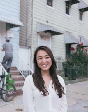 Julie-Headshot-Final-806×1024-1