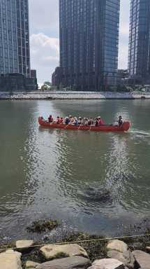 Large-canoe-on-Newtown-Creek-for-City-of-Water-Day