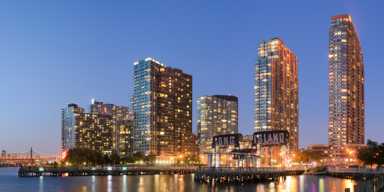 Long_Island_City_New_York_May_2015_panorama_3_5451fb