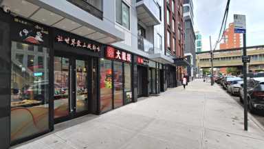 Photo-Michael-Dorgan-Queens-Post-19