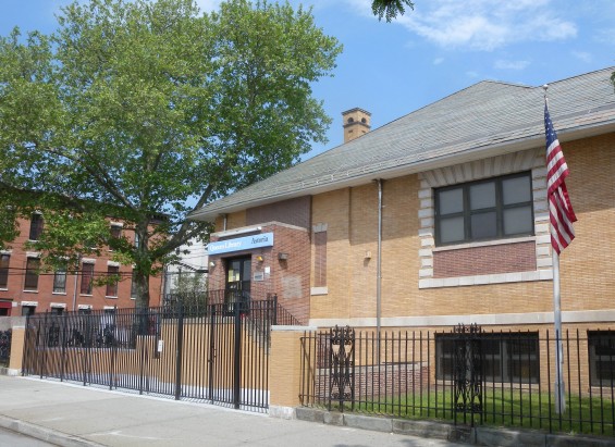 QPL_Astoria_Blvd_14th_St_jeh-e1444329122196