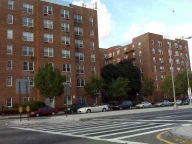 Queens-Boullevard