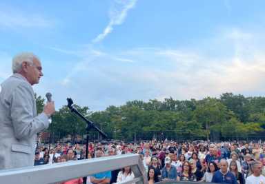 Council Member Robert Holden speaks at a Glendale event honoring Charlie Kirk. Photo courtesy of Robert Holden Instagram.
