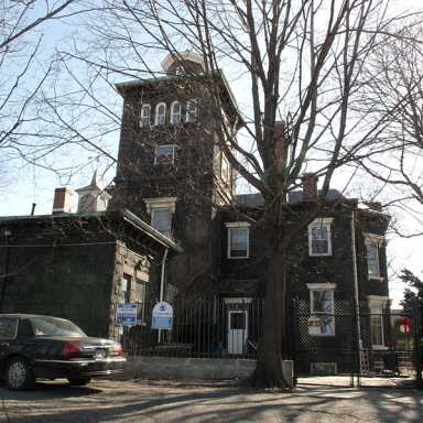 Steinway_Mansion-wiki_ecb75c