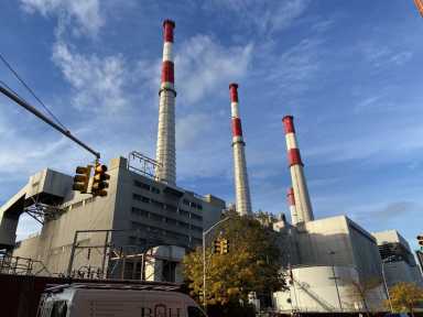 TaLeah-Van-Sistine_Ravenswood-Generating-Station-1_88e3d6