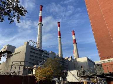 TaLeah-Van-Sistine_Ravenswood-Generating-Station-2