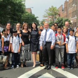 Woodside_IS125-250×250-1