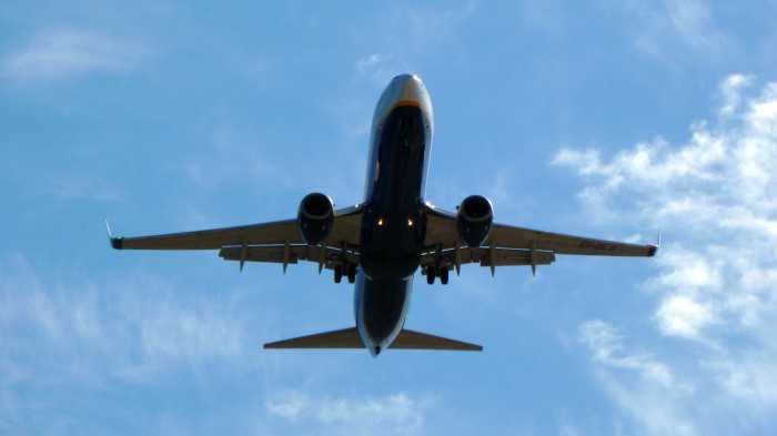 Rep. Grace Meng has reintroduced bipartisan legislation to combat aircraft noise over Queens and other impacted areas across the country. 