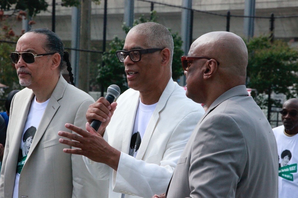 City Council Speaker Adrienne Adams joined the King of Kings Foundation and southeast Queens community leaders to unveil “Alyce L. Feurtado Way” at the intersection of 142nd Street and 106th Avenue in Jamaica.