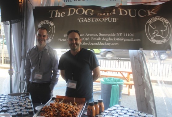 bigtent6dog and duck