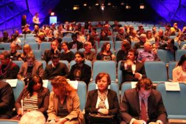 decent-crowd-before-opening-e1426531207491