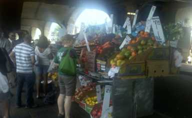 fruitstand