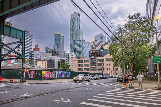 23th Street, Long Island City, Queens, New York, USA - August 14th 2023: Old and modern high rise architecture in Long Island City. A new report by State Comptroller Thomas DiNapoli has highlighted the economic growth and affordability challenges that the neighborhood is experiencing. Photo: Getty