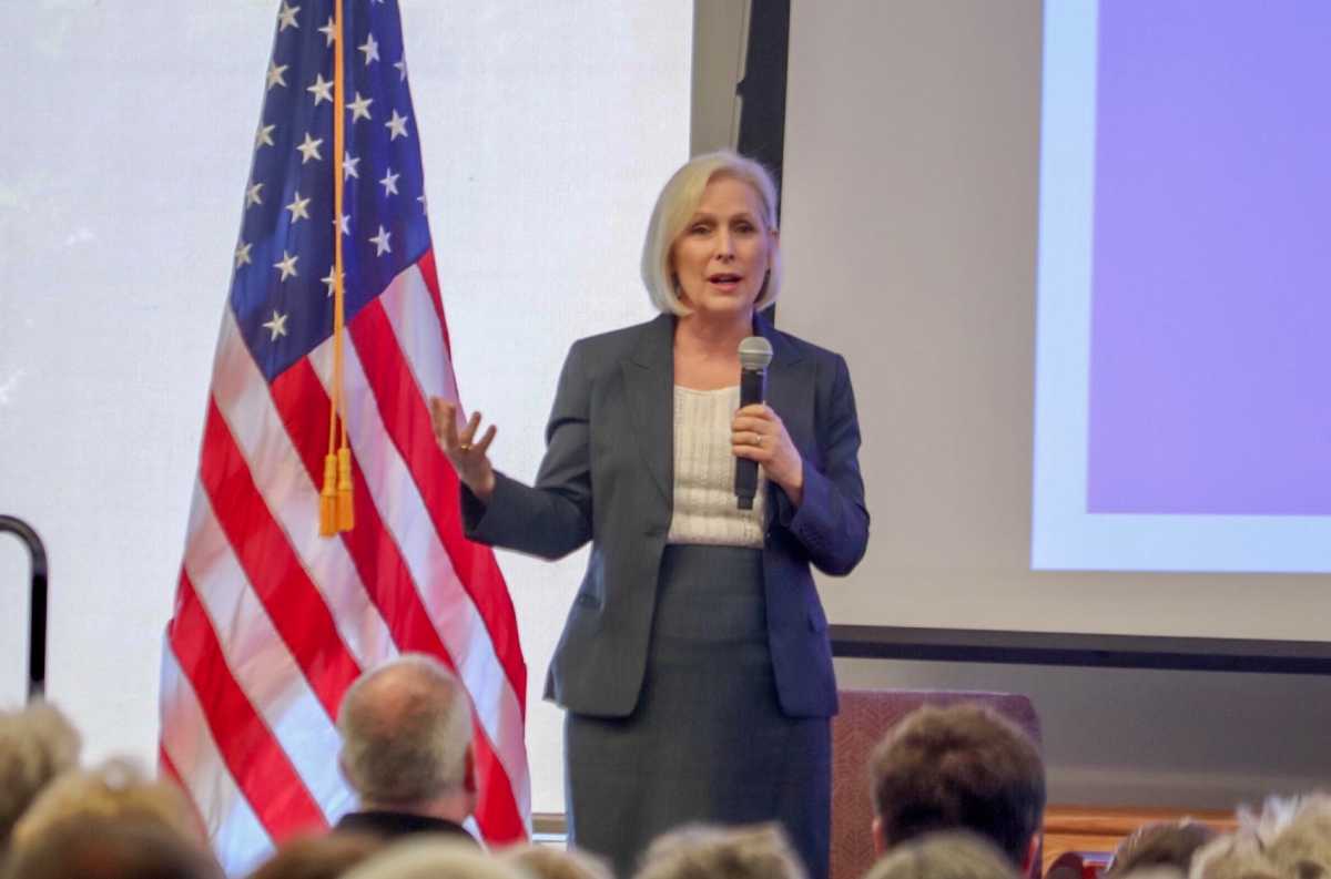 gillibrand_townhall_twitter