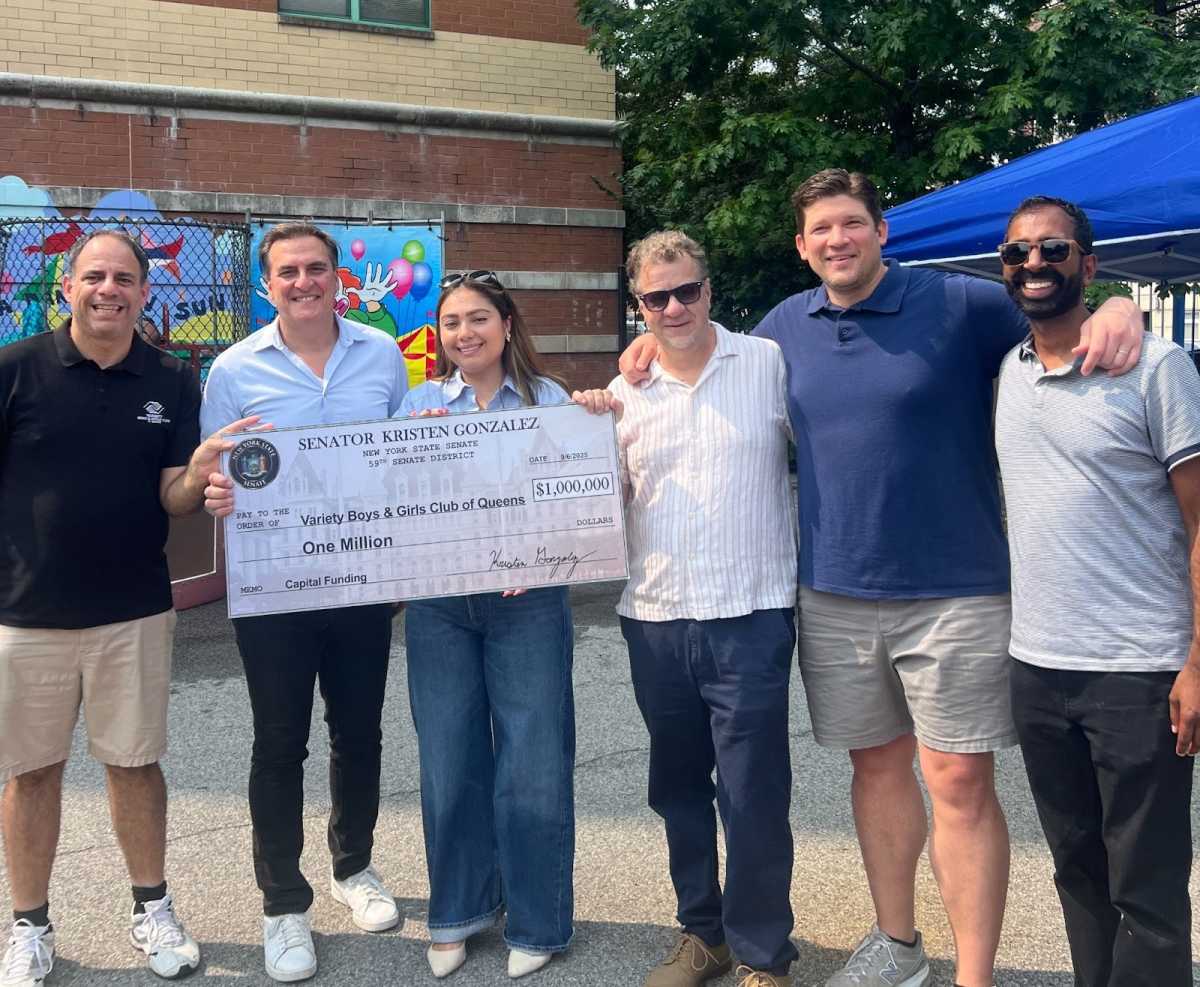 Left to right: Variety Boys and Girls Club Executive Director Costa Costantinides, Deputy Majority Leader Michael Gianaris, Senator Kristen Gonzalez, Variety Boys and Girls Club Board President Walter Sanchez, HydroQuebec Senior Director Peter Rose, and Council Member Shekar Krishnan. Photo courtesy of State Sen. Kristen Gonzalez.