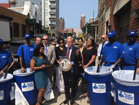 Van Bramer and the Doe Fund workers in LIC