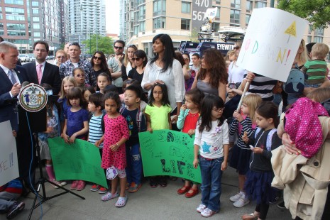 pressconferenceLIC-465×310-1