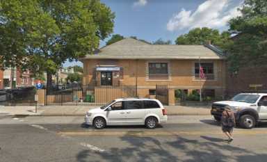 queenslibraryastoria