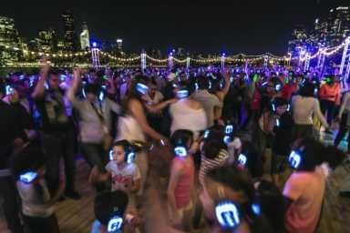 silentdisco-565×377-1