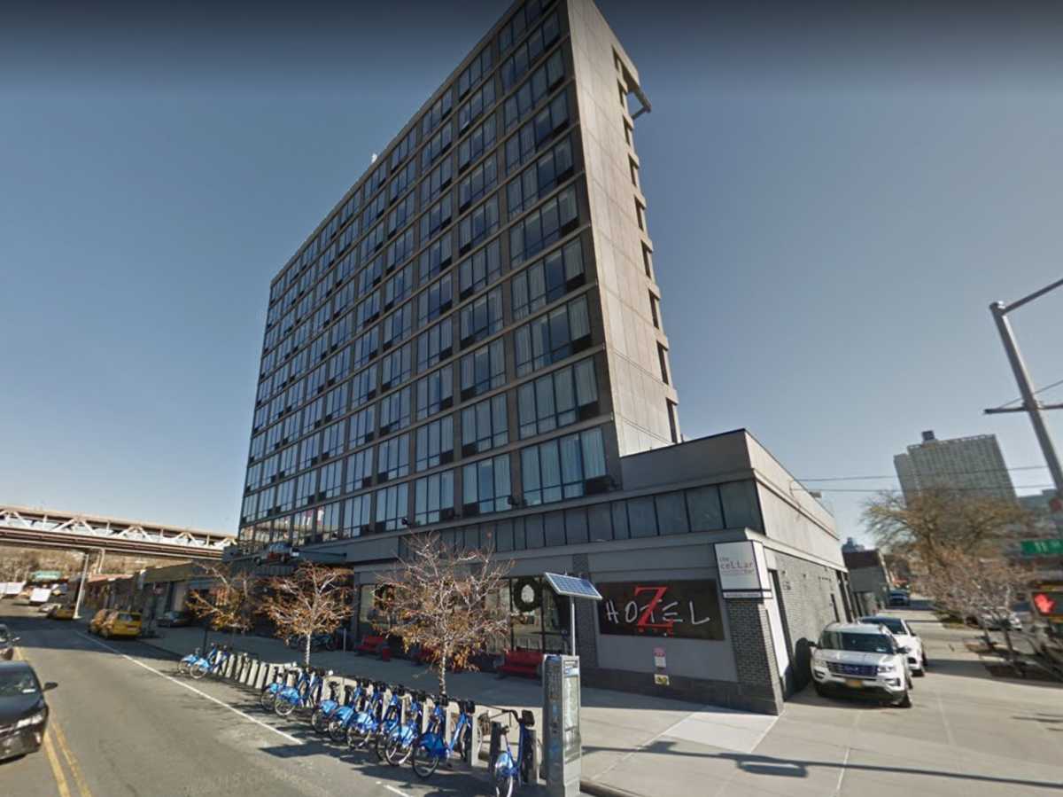 znychotel