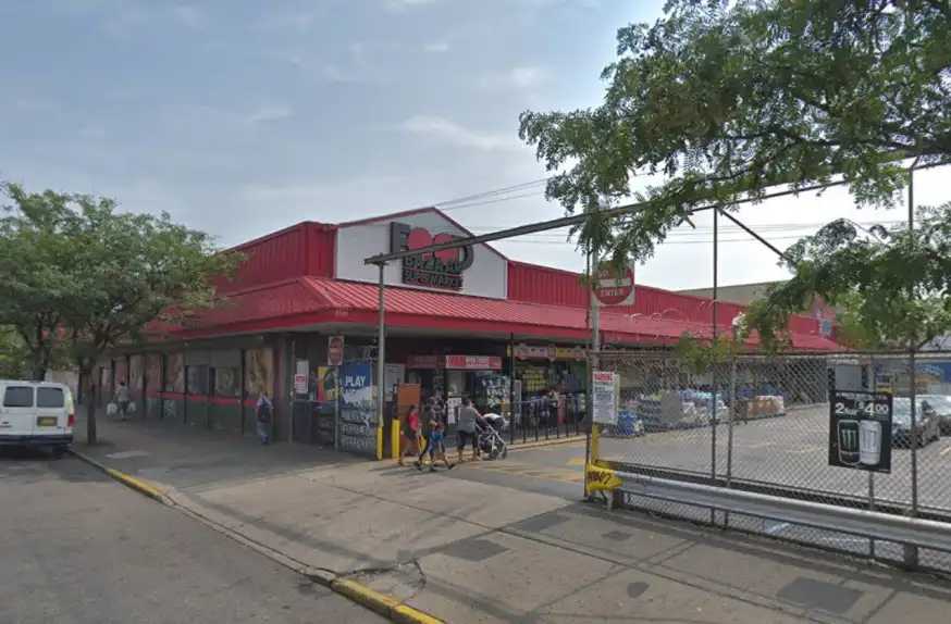 The two women pulled off the grand larceny inside the Food Bazaar at 15-80 Gates Ave. in Ridgewood. 