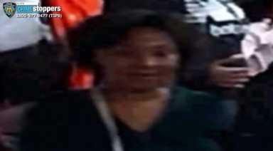Cops are looking for this suspect, who allegedly punched a woman as she waited for an L train at the Myrtle-Wyckoff subway station in Ridgewood on Oct. 2.