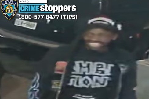 Cops are looking for this suspect for allegedly shooting a 24-year-old man during an argument in South Richmond Hill on Monday, Sept. 29.