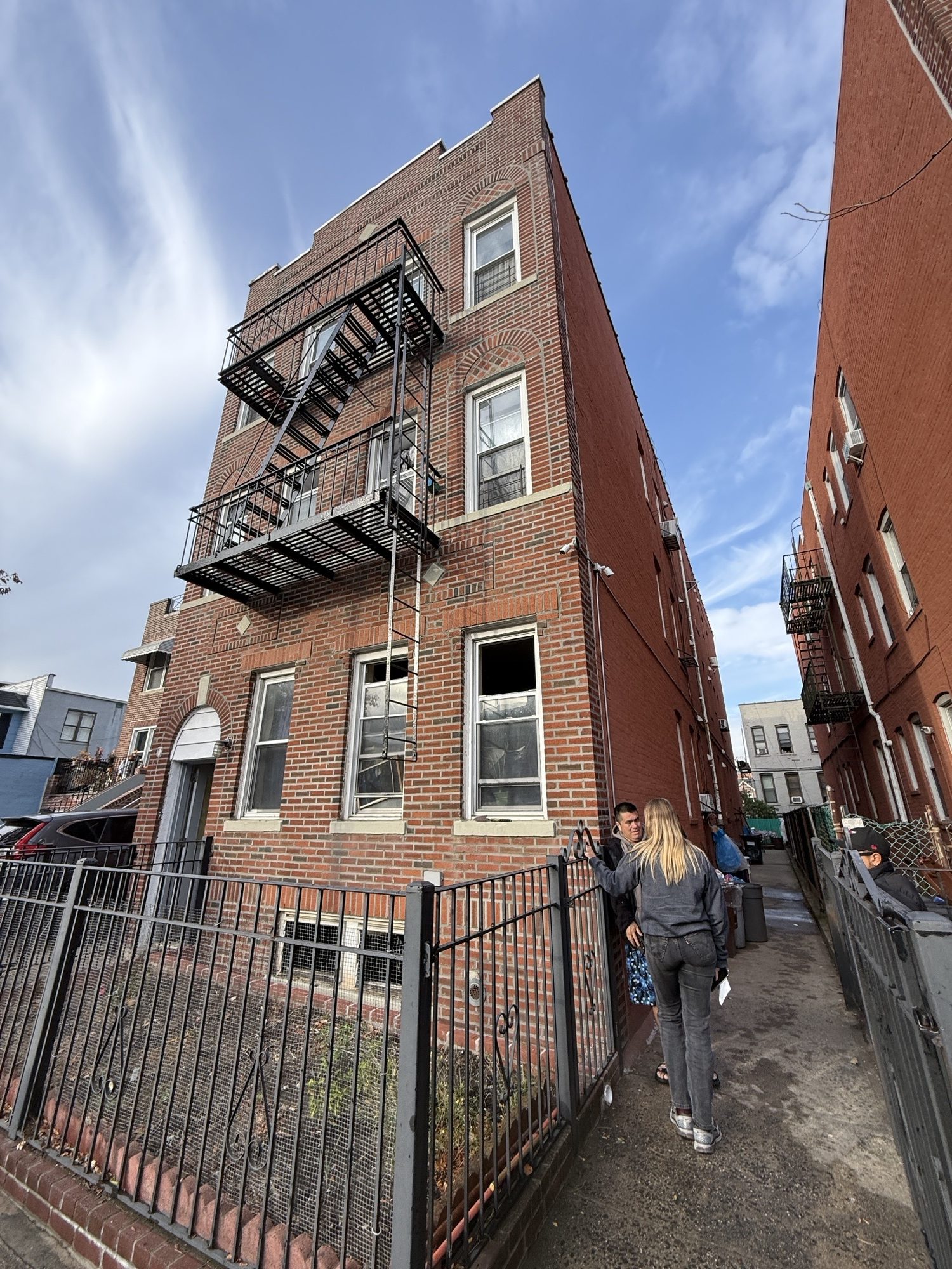 DOB inspectors issued a full vacate order for the entire building, displacing residents from six apartments.