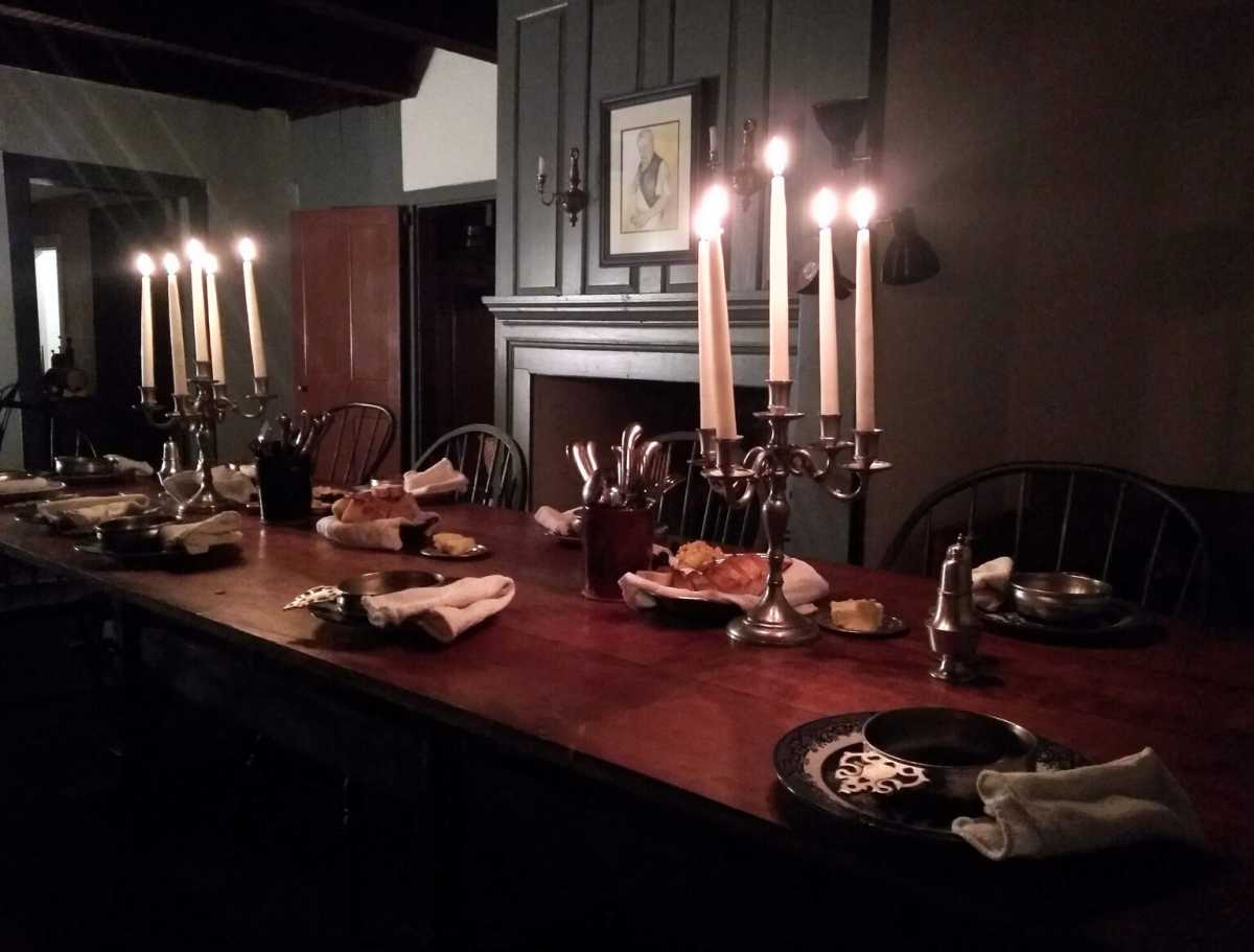 picTavernNight_110119_01-e1730511233514-1536×1167