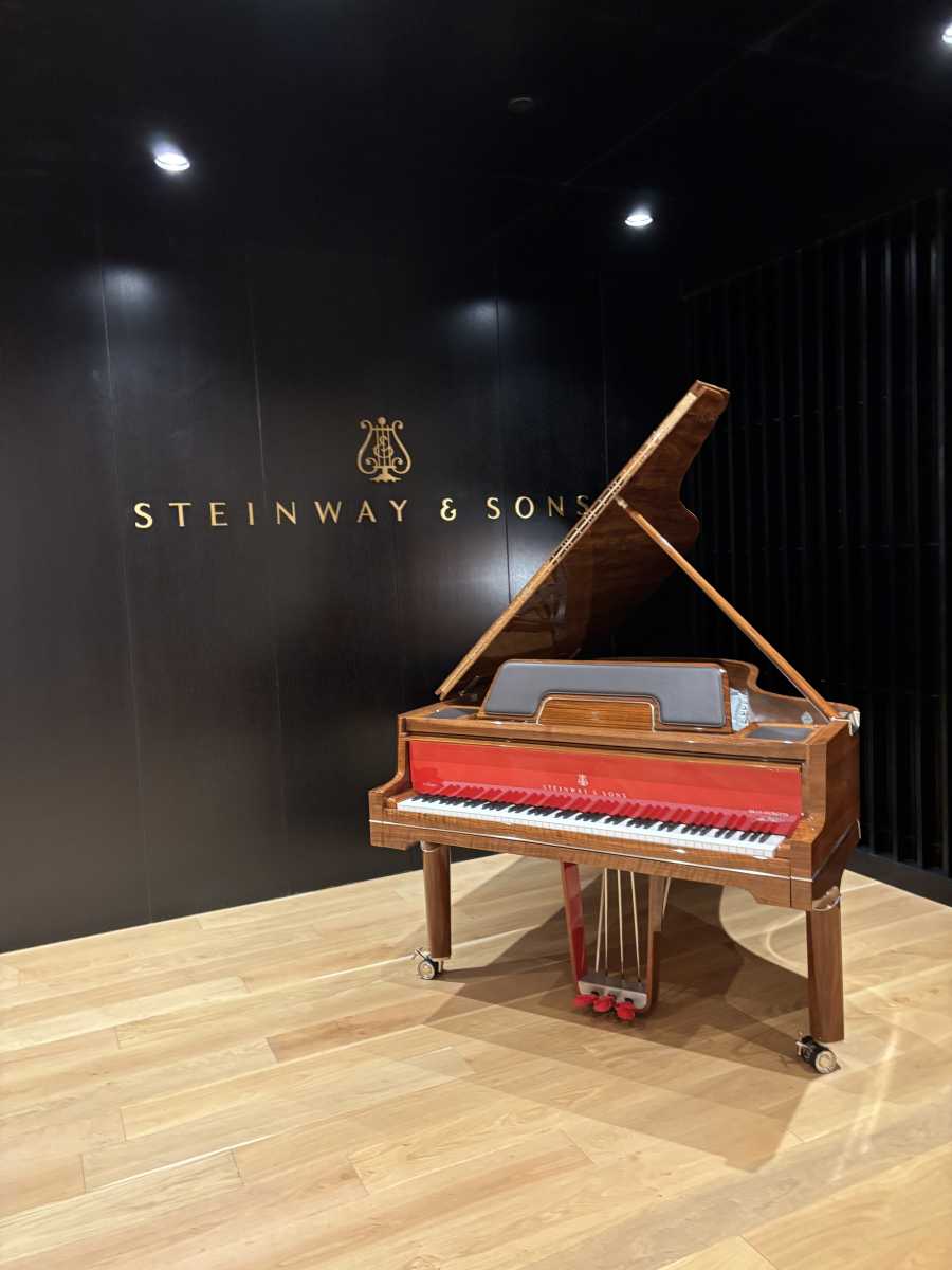 steinway