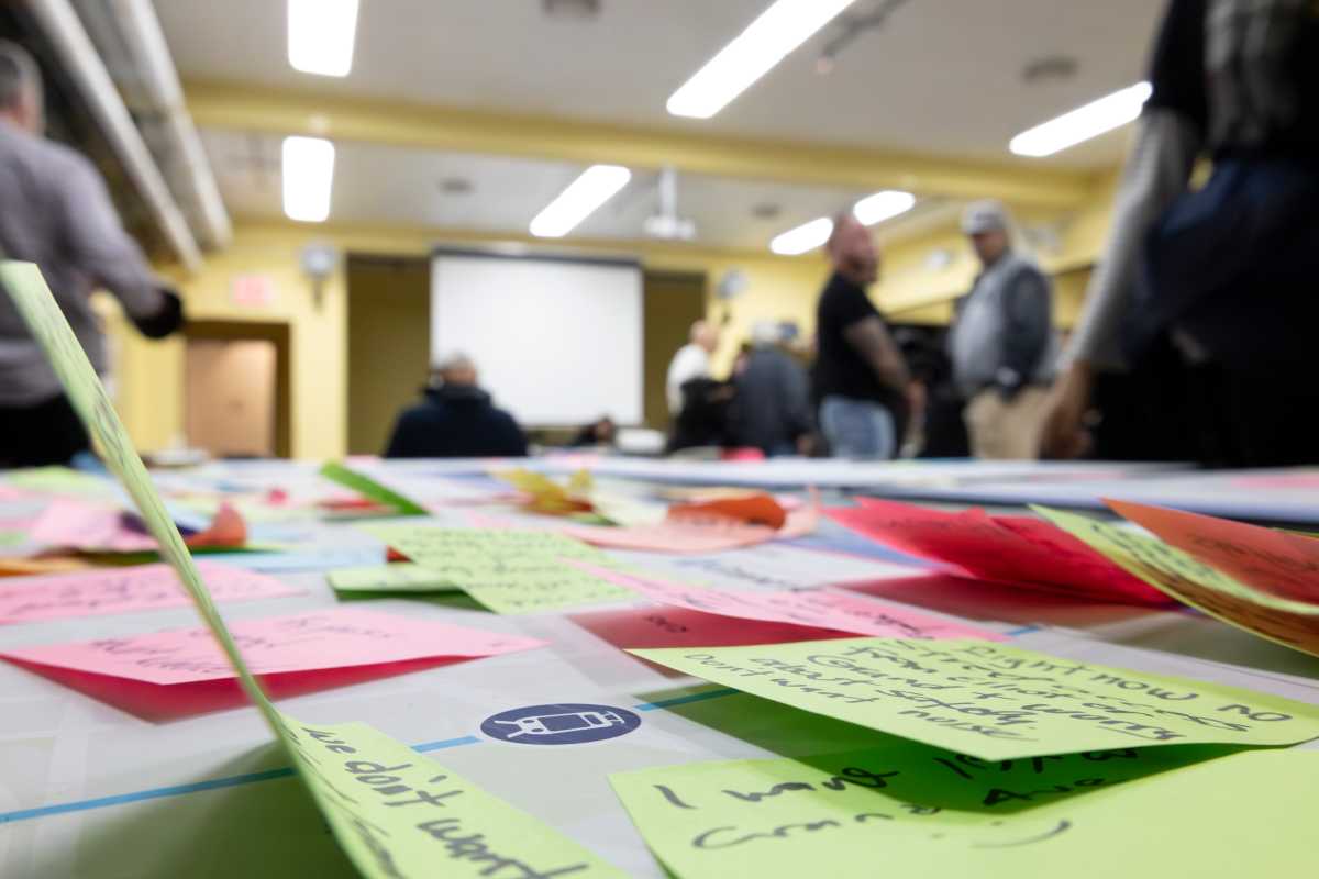 Middle Village open house on planned IBX light rail riles residents - QNS