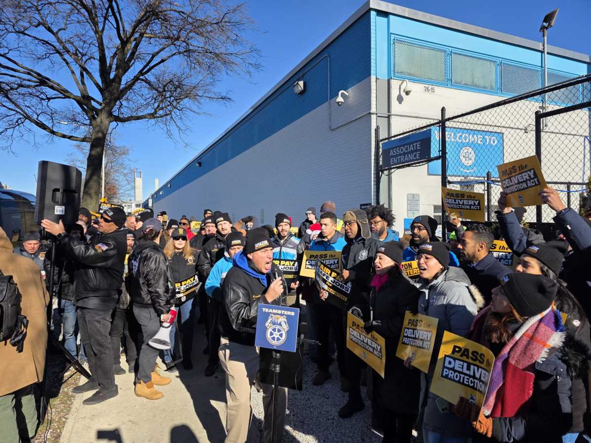 Amazon workers and Teamsters representatives rally at DBK1 in Woodside. Photo by Shane O'Brien.