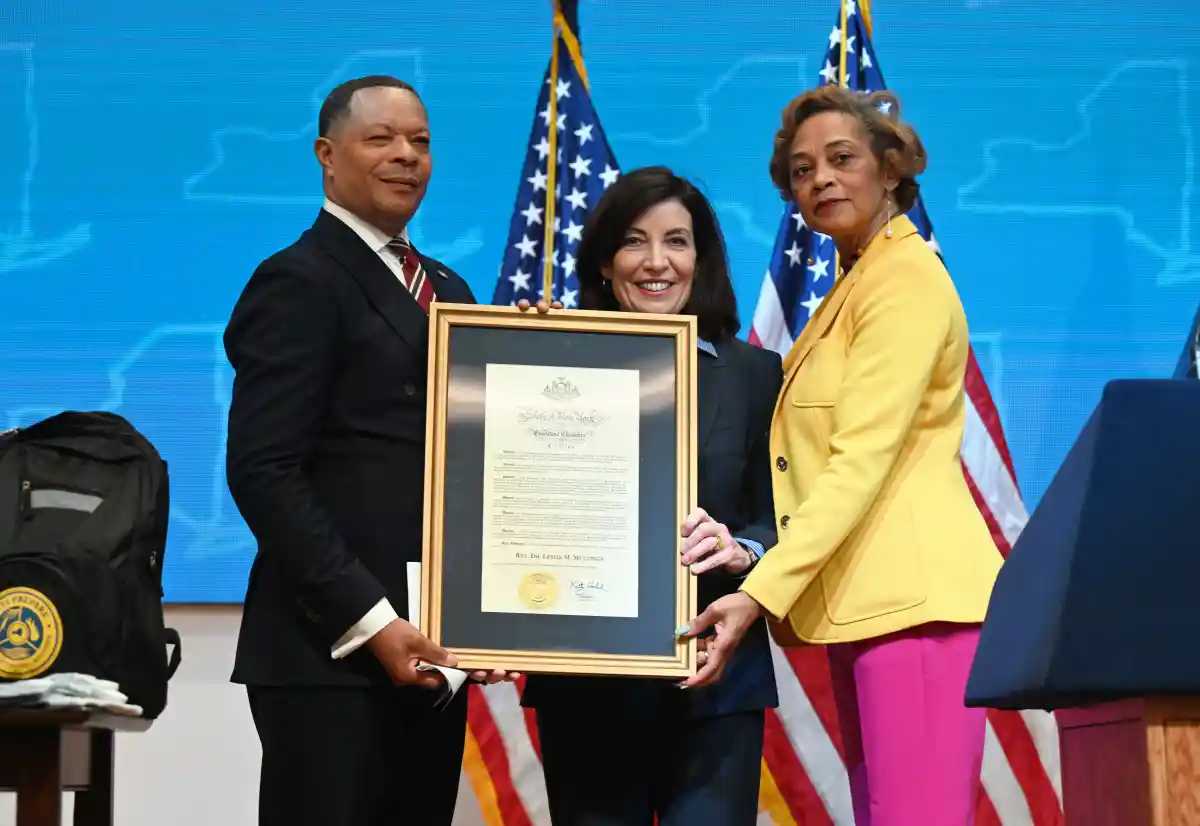 Governor Kathy Hochul issued a proclamation to Dr. Les Mullings and first lady Crescent Mullings on the 20th anniversary of Superstorm Sandy on Oct. 28, 2022. 