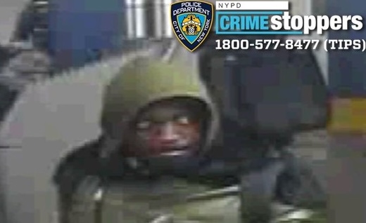 Staten Island man charged with robbing teen at gunpoint in Kew Gardens, marijuana dealer in