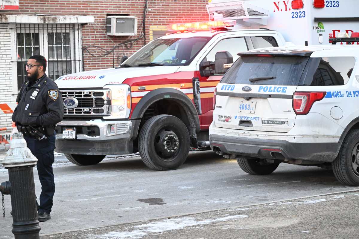 Elderly man beaten and robbed in Queensboro Hill by suspect who remains at large more than 8 weeks later: NYPD – QNS