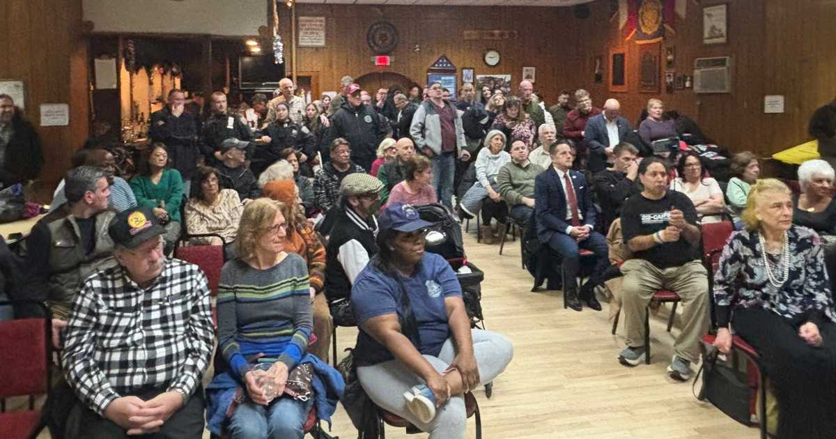 Law and order: Former NYPD chief talks public safety during Whitestone Republican Club meeting