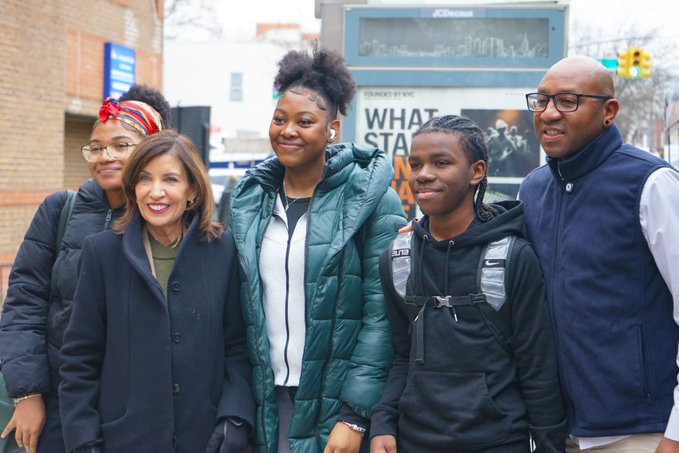 Queens Borough President Donovan Richards hailed the governor's proposal. 