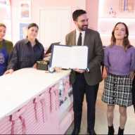 Sen. Julia Salazar and Mayor Zohran Mamdani visit Sweets & Things after the signing of an executive order to aid small businesses avoid fines and fees.