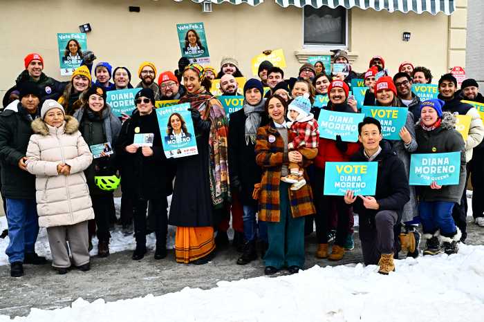 Moreno and her supporters. Photo by Ramy Mahmoud. 