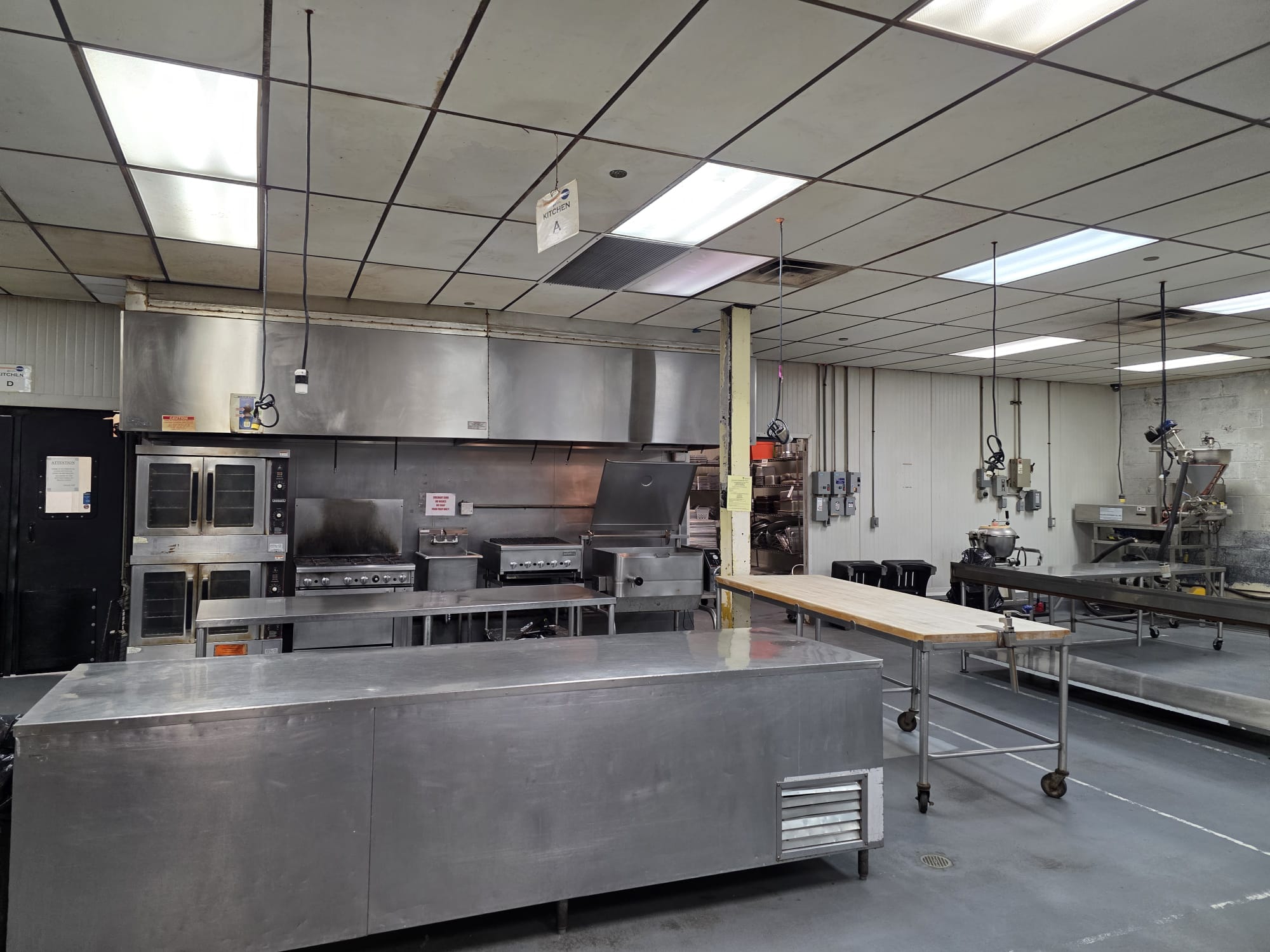 A kitchen at the Entrepreneur Space, run by QEDC in Long Island City. Photo by Shane O'Brien