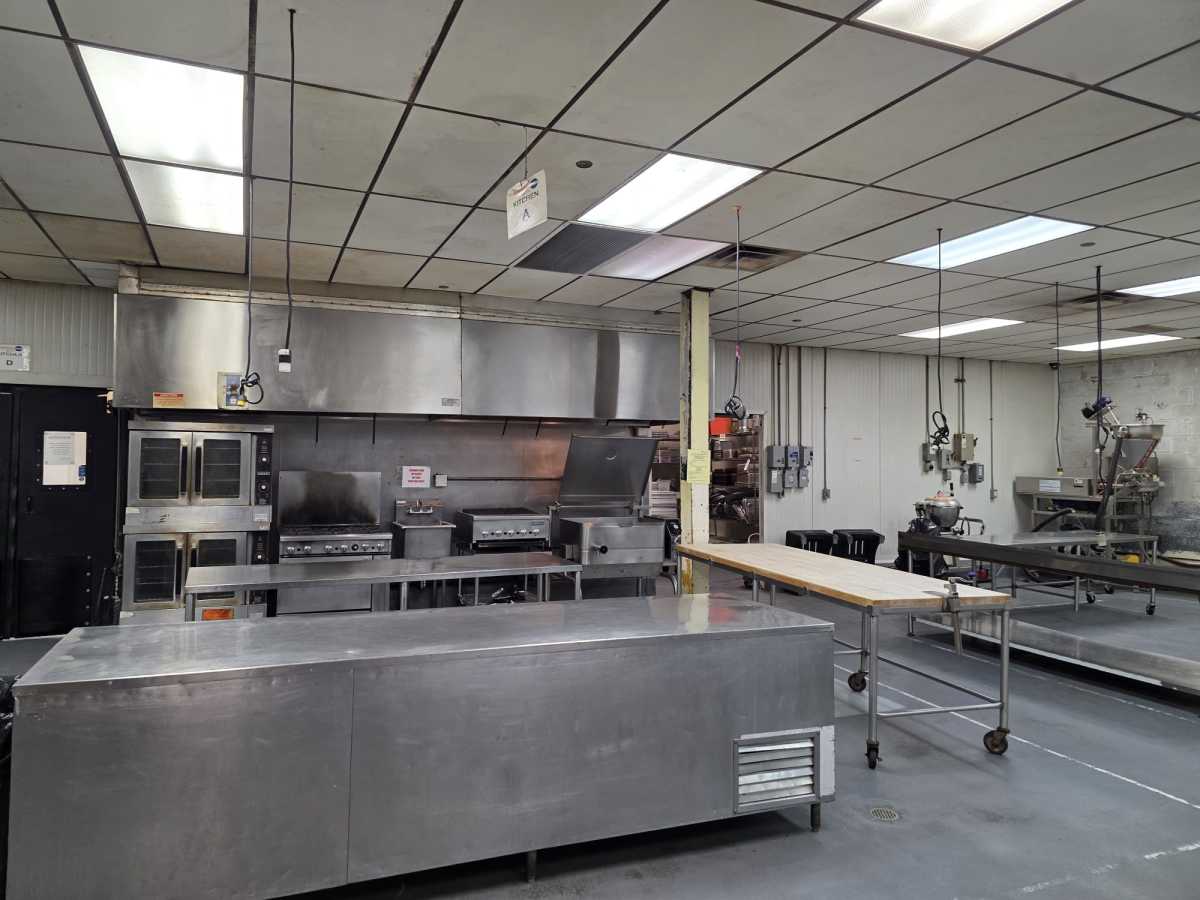A kitchen at the Entrepreneur Space, run by QEDC in Long Island City. Photo by Shane O'Brien