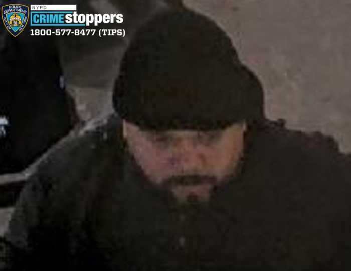 Cops are looking for the suspect who attacked an F train rider as the subway made its way through Long Island City.